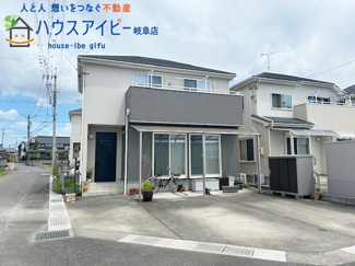 【外観】 | 岐阜市江崎南！中古住宅築11年！南西角地！お車並列2台可能！西岐阜駅まで徒歩圏内です♪ | 岐阜市江崎南！中古住宅築11年！南西角地！お車並列2台可能！西岐阜駅まで徒歩圏内です♪