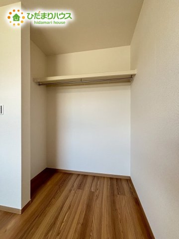 深谷市荒川　第1期　新築一戸建て　ワイウッドコート　07の収納