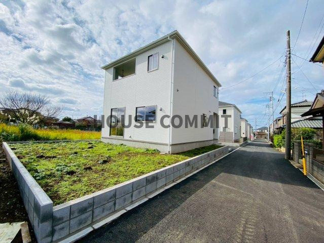 八街に第１７　新築８号棟の前面道路含む現地写真