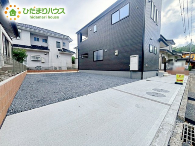 【駐車場】 | ひたちなか高場10期　新築戸建 | マイホームなら駐車場代がかかりません。しかも、自宅の駐車場で洗車が出来ます！今までコイン洗車に行っていた手間も省けて、節約にも繋がります(^^♪