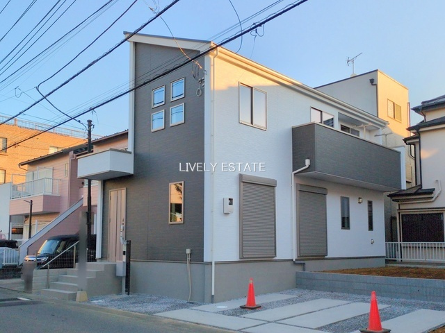 草加市八幡町 新築分譲住宅の外観