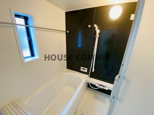 八街に第１７　新築3号棟の浴室