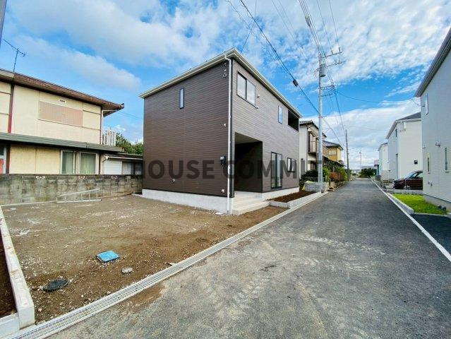 八街に第１７　新築3号棟の前面道路含む現地写真