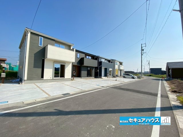 【今からご案内可能】知多市八幡字宗作 全6棟 の前面道路含む現地写真|事前予約にて現地ご見学いただけます！お気軽にお問い合わせください♪
■株式会社　セキュアハウス■
住宅ローンに強く、知識、経験豊富なスタッフ在籍
お客様に寄り添い、ご成約後もサポート致します。