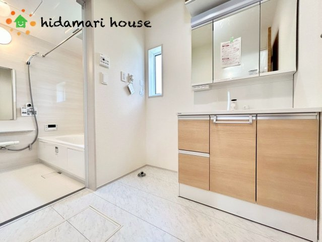 北区大成町4丁目　新築戸建　ブルーミング01の洗面所