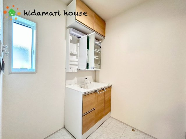 北区大成町4丁目　新築戸建　ブルーミング01の独立洗面台