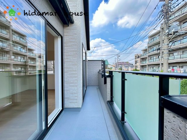 北区大成町4丁目　新築戸建　ブルーミング01のバルコニー