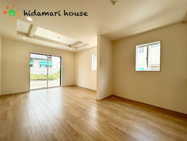 北区大成町4丁目　新築戸建　ブルーミング01の居間・リビング