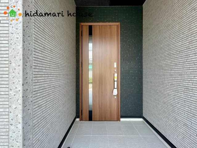 北区大成町4丁目　新築戸建　ブルーミング01の玄関