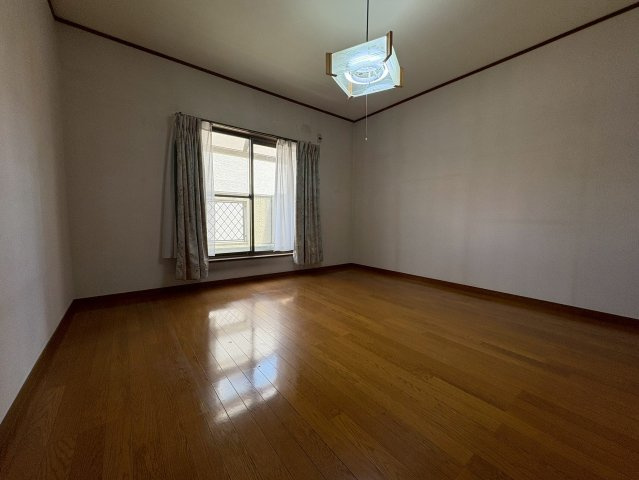 点野　戸建の洋室
