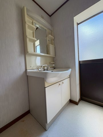 点野　戸建の独立洗面台