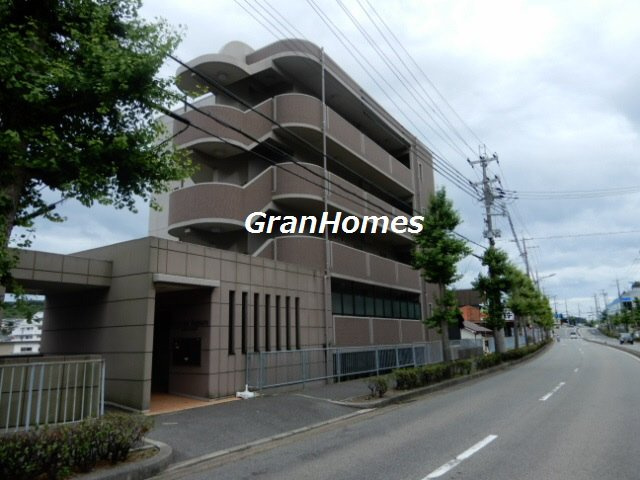 カレント　スクエア