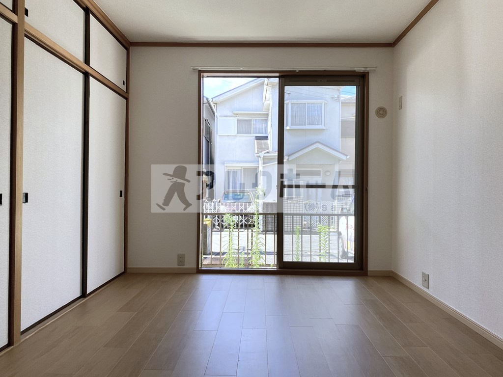 ハイム市場の洋室