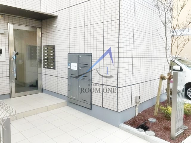 Ｆ−ＢＡＳＥ  Ｅａｓｔ　Ⅱのエントランス|エントランスです。