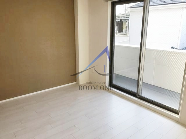 Ｆ−ＢＡＳＥ  Ｅａｓｔ　Ⅱの居間・リビング|洋室のお部屋です。