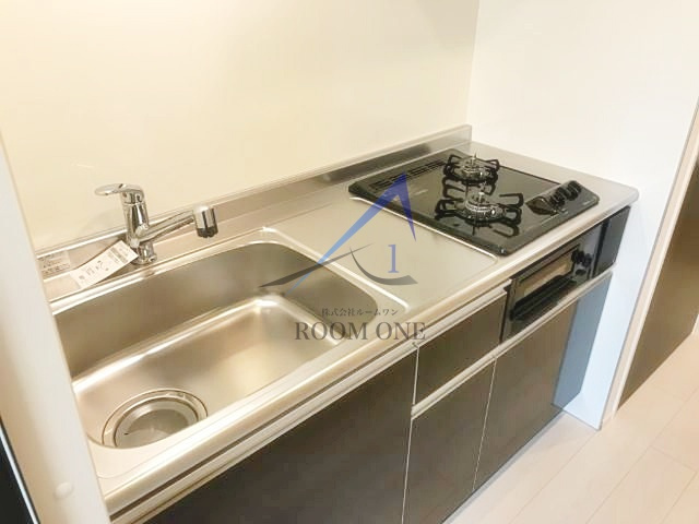 Ｆ−ＢＡＳＥ  Ｅａｓｔ　Ⅱのキッチン|キッチンです。