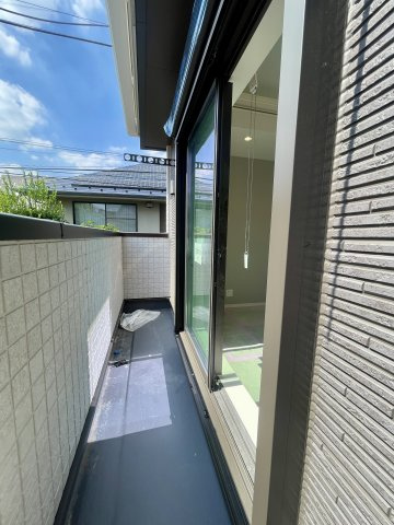 杉並区本天沼3丁目　整形角地　快適コンパクト邸宅のバルコニー