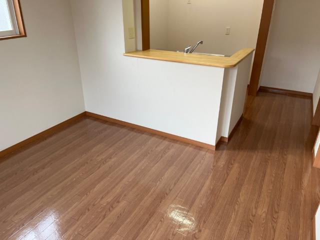 アイエスパレス・ウェストの居間・リビング|リビング