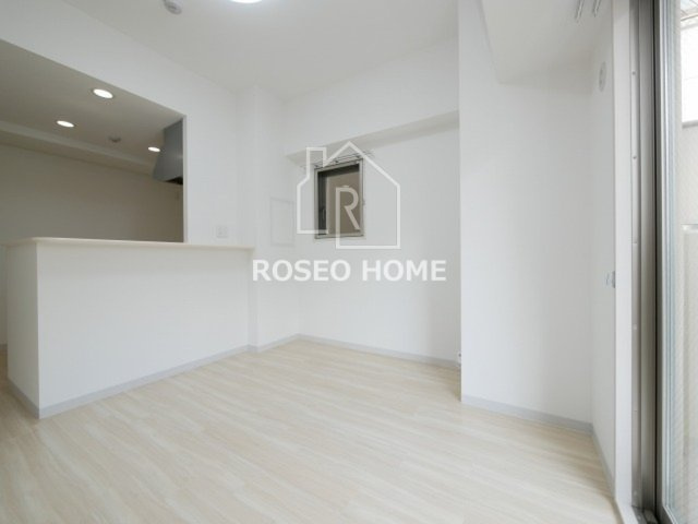 ブルグ真田山の居間・リビング|同マンション別部屋：参考写真