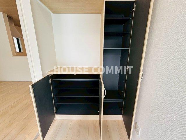 成田市郷部　新築戸建て　B号棟の収納