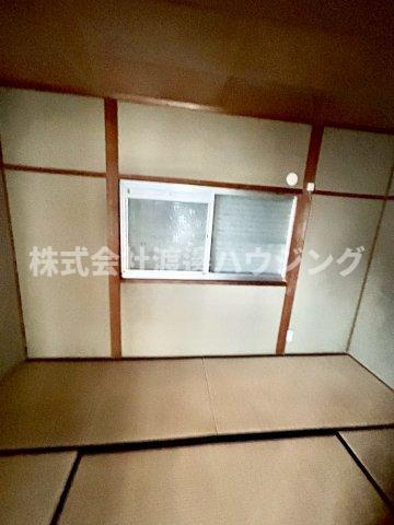 横小路町1丁目一戸建のその他|窓