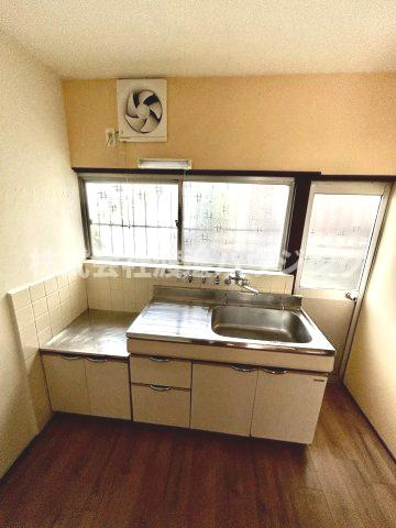 横小路町1丁目一戸建のキッチン