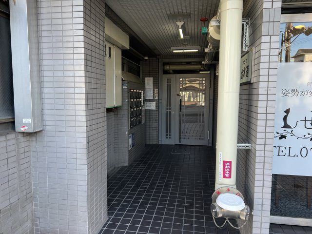プラザ出水通のエントランス