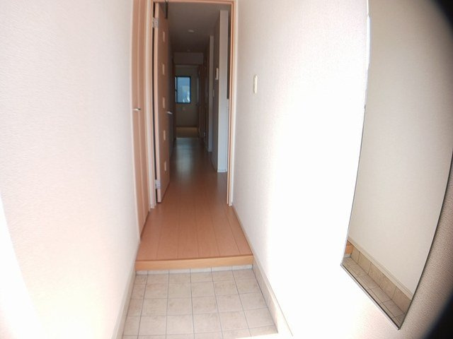 スカイ・ガーデンズの玄関