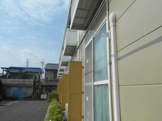 レオパレスパストラルＢのバルコニー