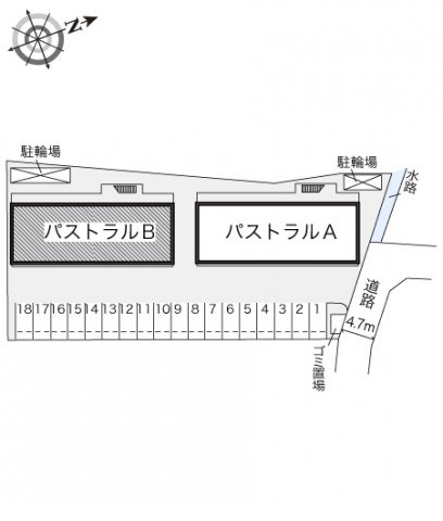 レオパレスパストラルＢの駐車場