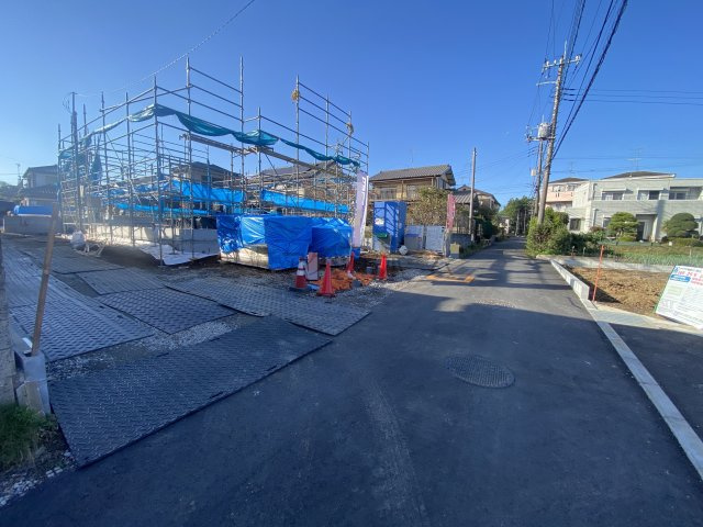 飯能市双柳・全2棟　新築一戸建　2号棟　～平屋住宅～の前面道路含む現地写真|現地　2025年10月23日撮影
