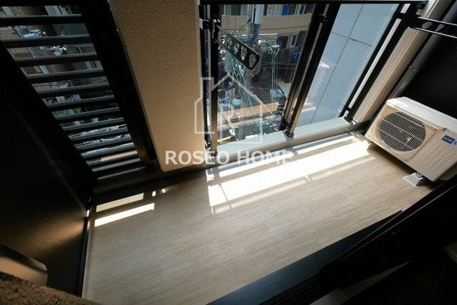 エムヒルズ本町東のバルコニー