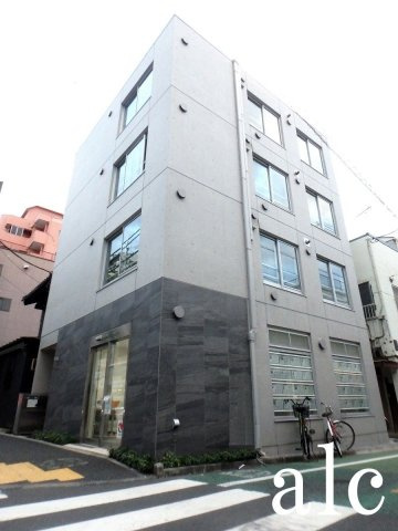 GR西落合のエントランス|コンクリートデザイナーズマンション　駅1分でも静かな室内です。