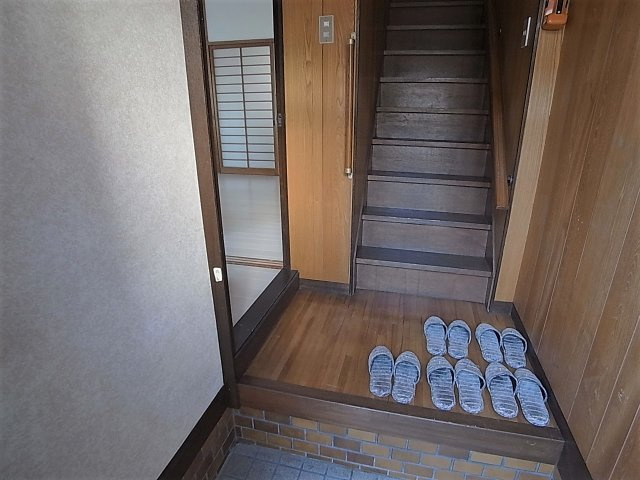 菊水町10丁目貸家の玄関|玄関