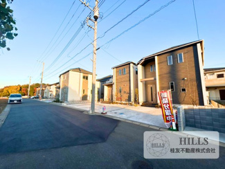 【外観】 | 古間木196街区 | お住い探しは地域密着４０年のHILLS桂友不動産にお任せください！お客様に寄り添った対応を心がけております。ご都合に合わせて時間外対応も可能です！