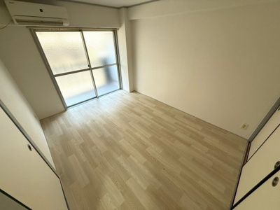 【洋室】 | ベルベ田中