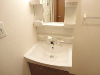 【洗面所】 | メルヴェール | 洗髪洗面化粧台