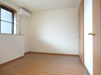 【内装】 | メルヴェール | 北側洋室