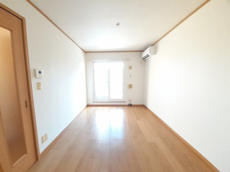 【居間・リビング】 | アンジュ・パル | 使いやすい居間です