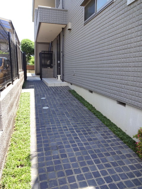 ＹＳフラットのエントランス|★オートロックまでのアプローチ★