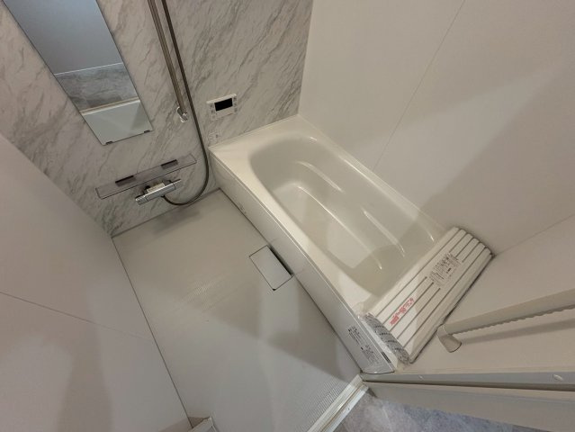 ポプリ中山の浴室