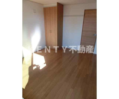 【寝室】 | グレイス戸越 | ゆとりの広さです