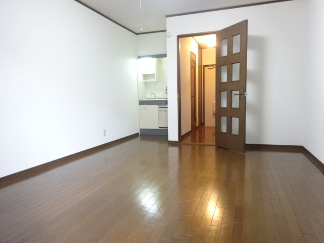 カーサ浅尾の居間・リビング