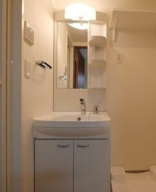 ディームス三ノ輪の独立洗面台