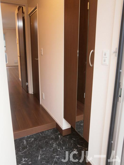 メゾン ド リオの玄関