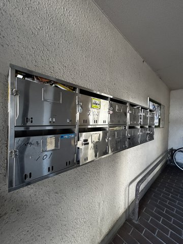 ハイツ富士のロビー