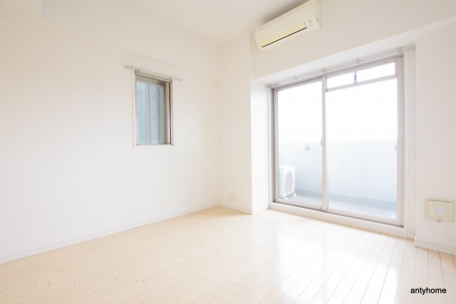 アドバンス西梅田2　仲介手数料無料の洋室