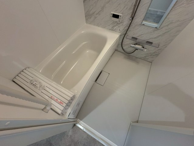 ポプリ中山の浴室