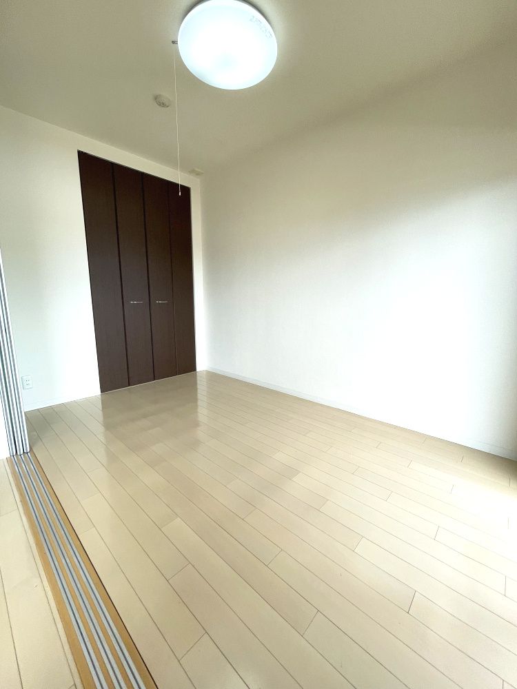 アルファライフ松島公園の洋室