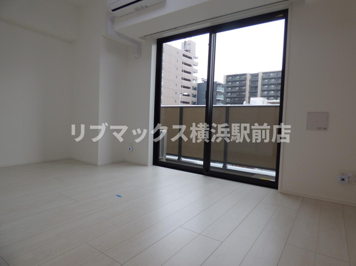 【居間・リビング】RELUXIA横濱鶴見Ⅳ 